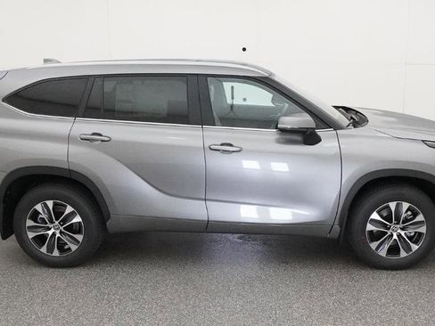 New 2026 Toyota Highlander XLE AWD/4WD image 22