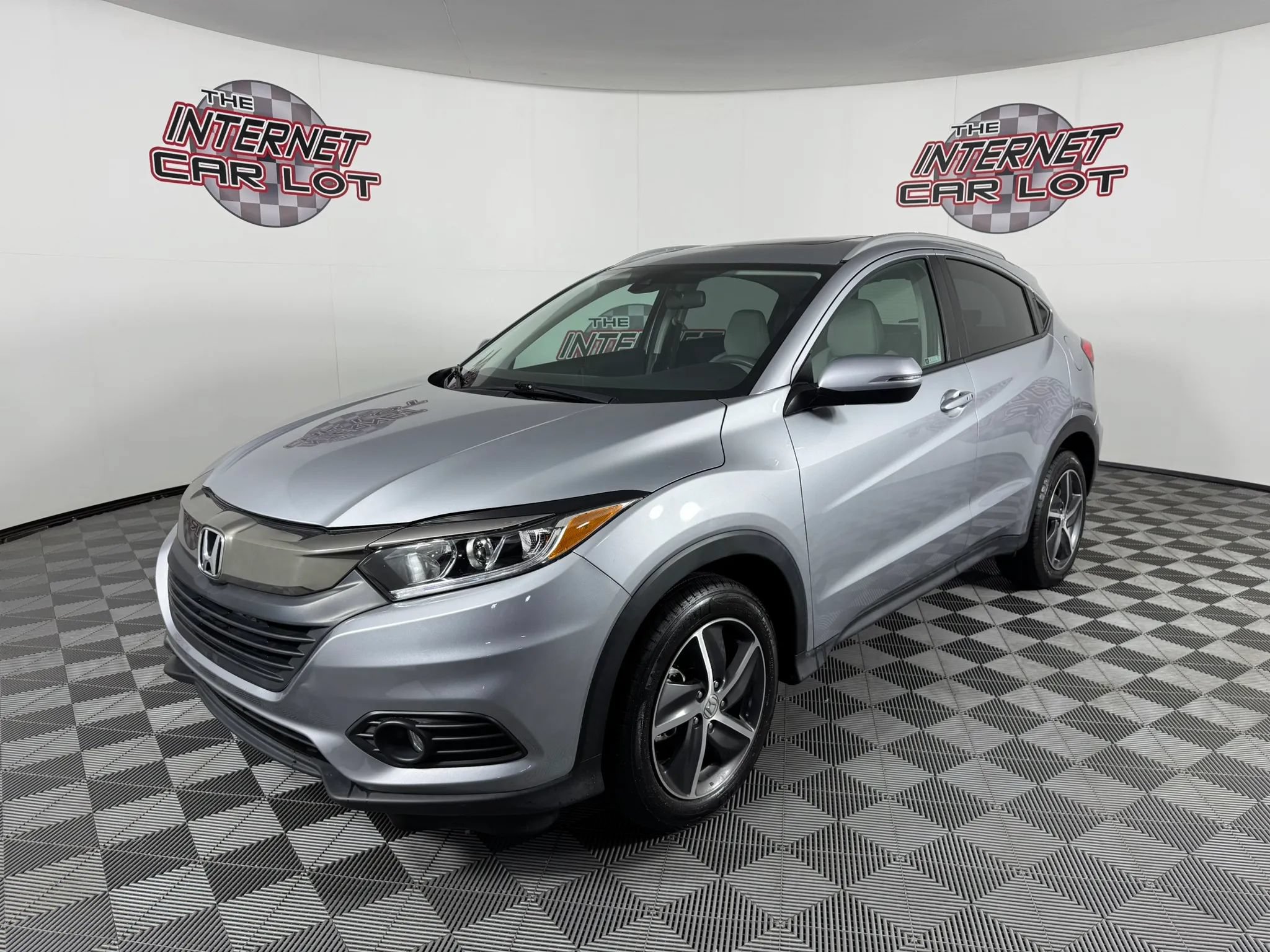 Used 2022 Honda HR-V EX image 3