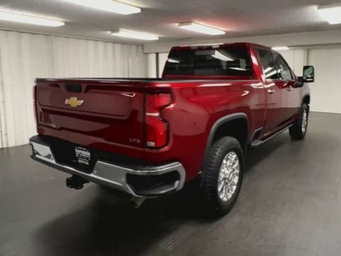 Certified 2025 Chevrolet Silverado 2500 LTZ w/ LTZ Premium Package AWD/4WD image 8