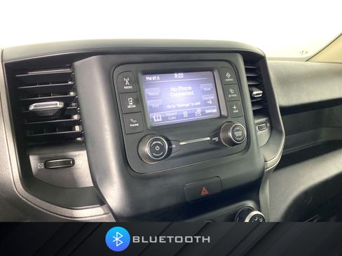 Used 2020 RAM 2500 Tradesman w/ Chrome Appearance Group AWD/4WD image 2