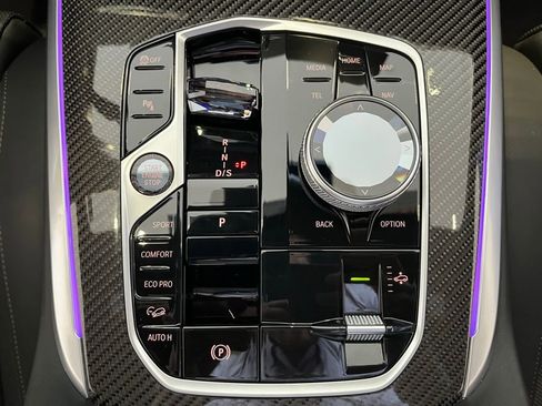 Used 2024 BMW X7 M60i w/ Executive Package image 51