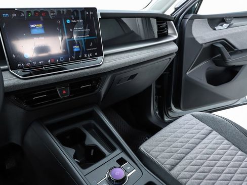 New 2026 Volkswagen Tiguan S image 23