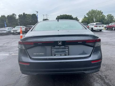 Used 2024 Honda Accord EX image 3