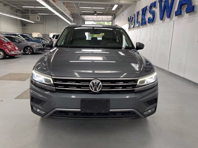 Used 2018 Volkswagen Tiguan SEL Premium AWD/4WD image 6