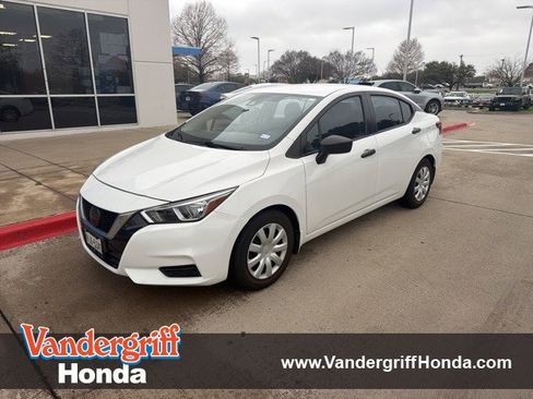 Used 2020 Nissan Versa S image 1