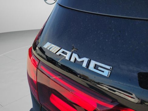 New 2025 Mercedes-Benz GLB 35 AMG 4MATIC image 29