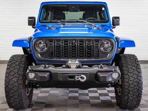 Used 2024 Jeep Wrangler Unlimited Rubicon w/ Capability Package AWD/4WD image 8