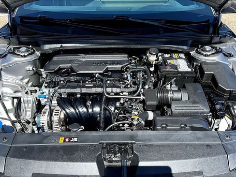 Used 2025 Kia K4 GT-Line w/ GT-Line Sunroof Package image 10