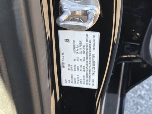 Used 2022 Tesla Model 3 Long Range image 10