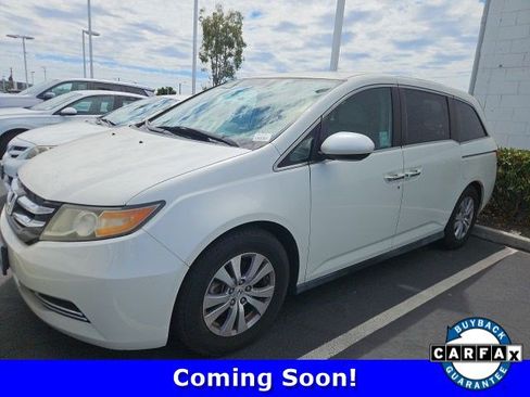 Used 2016 Honda Odyssey SE image 1