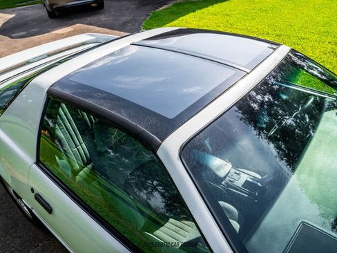 Used 1989 Pontiac Firebird Trans Am RWD image 88
