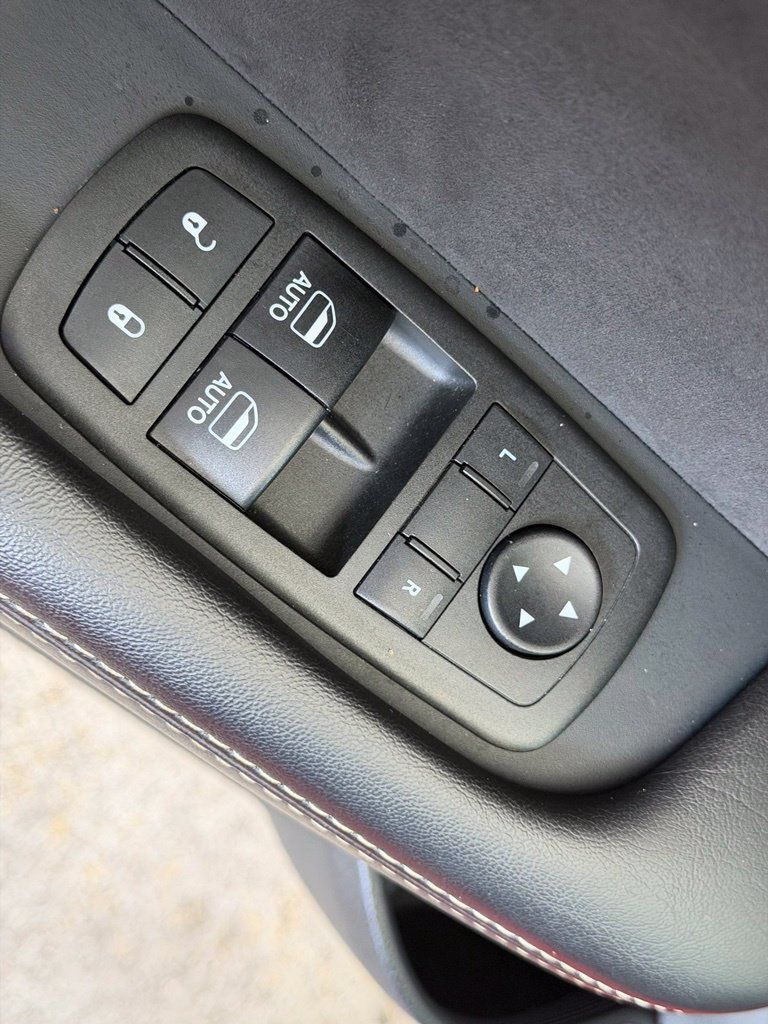 Used 2018 Dodge Challenger SRT Demon RWD image 37