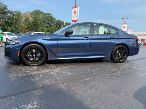 Used 2022 BMW 540i xDrive w/ Executive Package AWD/4WD image 3