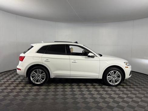Used 2018 Audi Q5 2.0T Premium Plus w/ Premium Plus Package AWD/4WD image 5