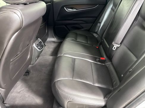 Used 2019 Cadillac XTS Luxury FWD image 15