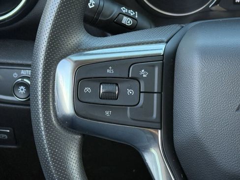 Used 2023 Chevrolet Blazer LT w/ Convenience Package FWD image 12