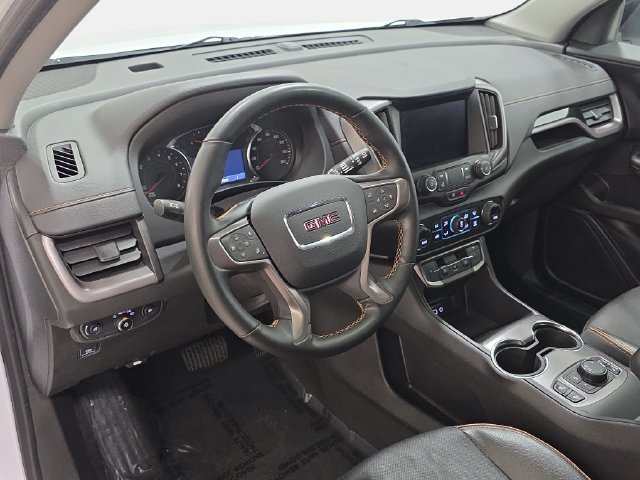 Used 2023 GMC Terrain AT4 AWD/4WD image 16