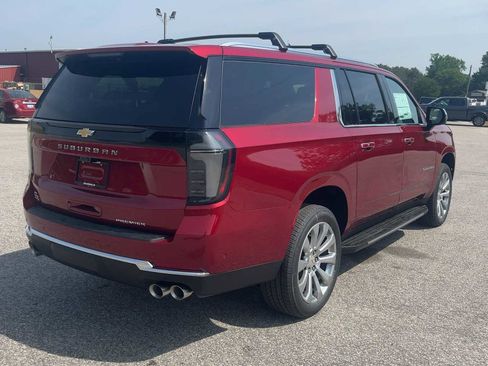 New 2026 Chevrolet Suburban Premier AWD/4WD image 6