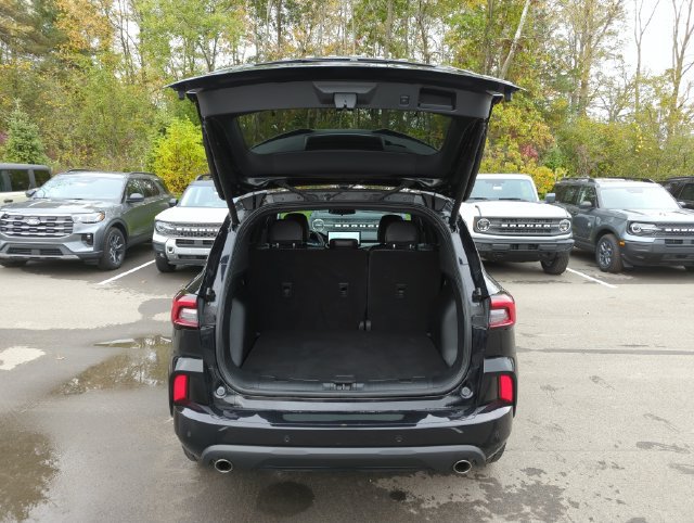 Certified 2024 Ford Escape ST-Line Select w/ Tech Pack #2 AWD/4WD image 18