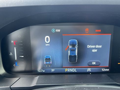 New 2025 Ford Maverick XLT w/ XLT Luxury Package image 17