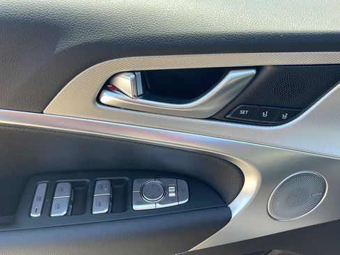New 2026 Genesis G70 2.5T Prestige AWD/4WD image 18