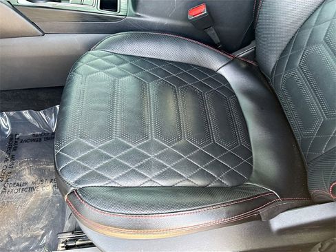 Used 2024 Ford Escape ST-Line Elite w/ Premium Technology Package image 20