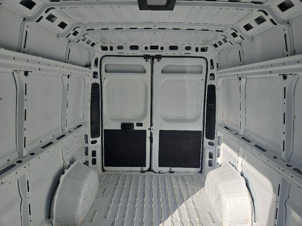 Used 2025 RAM ProMaster 2500 w/ Convenience Group FWD image 80