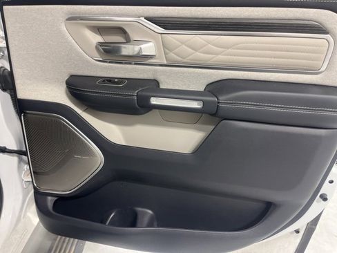 Used 2022 RAM 1500 Limited image 27