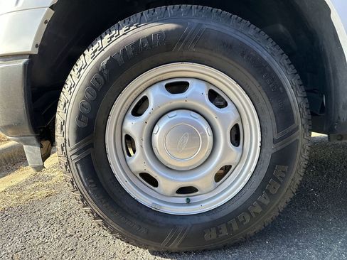 Used 2021 Ford F150 XL w/ Trailer Tow Package image 28