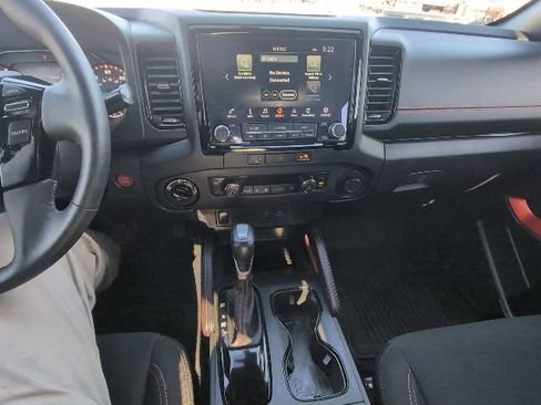 Used 2024 Nissan Frontier PRO-4X w/ Off-Road Protection Package image 22