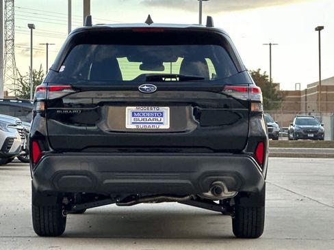 New 2026 Subaru Forester Premium w/ Base/Premium Package image 4