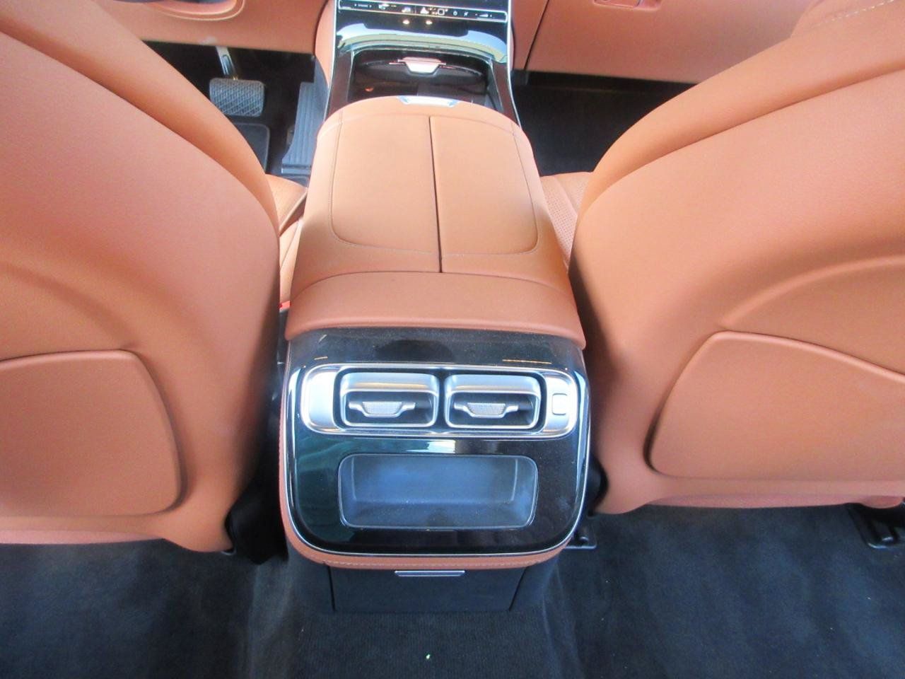 Used 2023 Mercedes-Benz S 500 4MATIC image 34