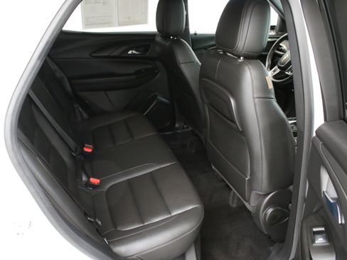 Used 2023 Chevrolet TrailBlazer ACTIV w/ Sun and Liftgate Package AWD/4WD image 23