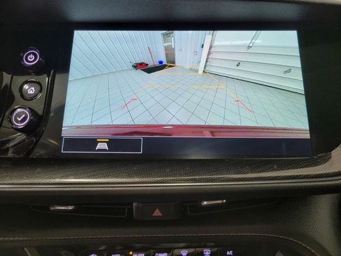 Used 2022 Buick Envision Essence w/ Sport Touring Package image 15