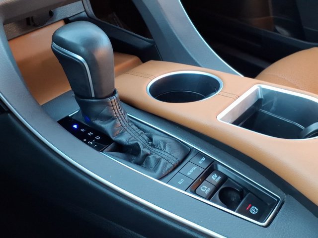 Used 2019 Toyota Avalon Limited w/ All Weather Liner Package FWD image 28