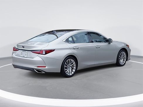 Used 2020 Lexus ES 350 Ultra Luxury image 5