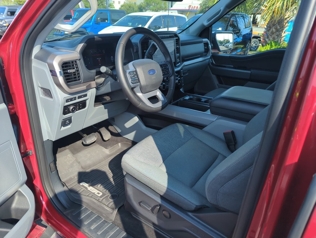 Used 2024 Ford F150 XLT w/ Equipment Group 302A MID AWD/4WD image 10