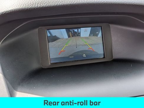 Used 2018 Ford Focus SE FWD image 24