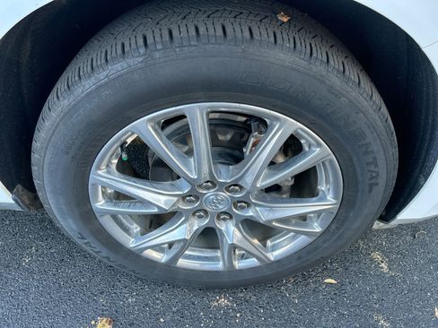 Used 2022 Buick Enclave Premium w/ Experience Buick Package image 13