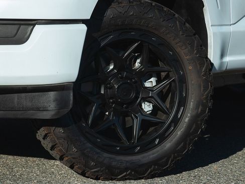 Used 2022 Ford F150 XL w/ STX Appearance Package image 3