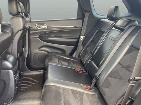 Used 2015 Jeep Grand Cherokee Altitude AWD/4WD image 18