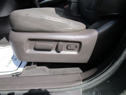 Used 2010 Hyundai Santa Fe Limited image 13