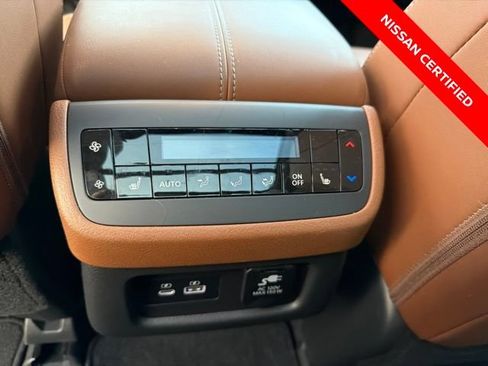 Certified 2023 Nissan Pathfinder Platinum AWD/4WD image 24