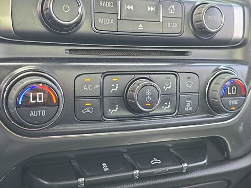 Used 2016 Chevrolet Silverado 1500 LT w/ Texas Edition image 19