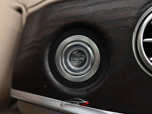 Used 2018 Mercedes-Benz S 560 4MATIC Sedan image 32