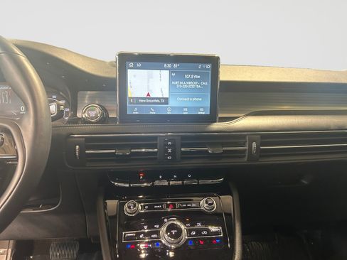 Used 2022 Lincoln Corsair AWD w/ Equipment Group 101A image 12