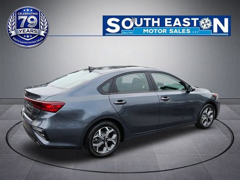 Used 2021 Kia Forte LXS FWD image 7