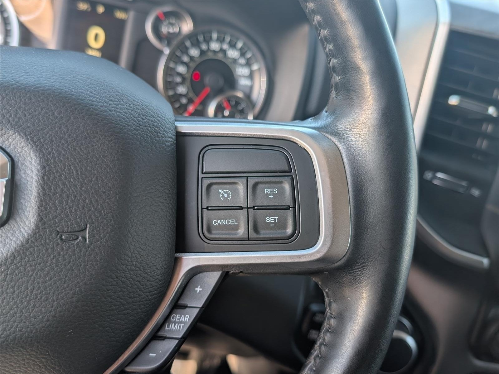 Used 2019 RAM 2500 Big Horn AWD/4WD image 24