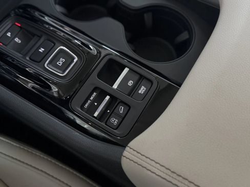 Used 2026 Honda Passport RTL image 37