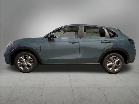 New 2026 Honda HR-V LX image 2